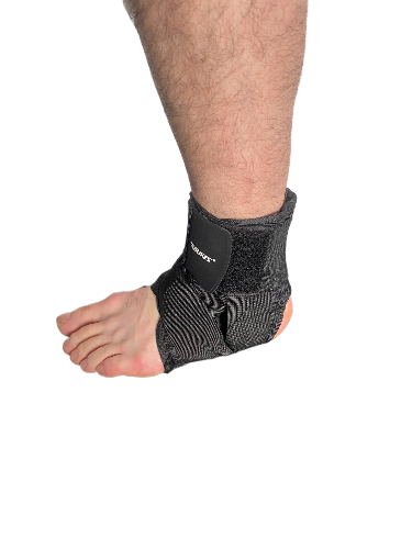 Medische enkelbrace voor herstel na een operatie of zware enkelblessure