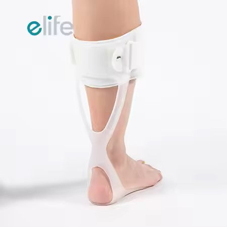 Klapvoet brace (EVO) in actie – gedragen tijdens lopen voor stabiele stap