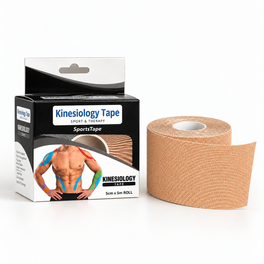 Beige huidkleurige kinesiotape van 5 cm x 5 m met verpakking en losse rol.
