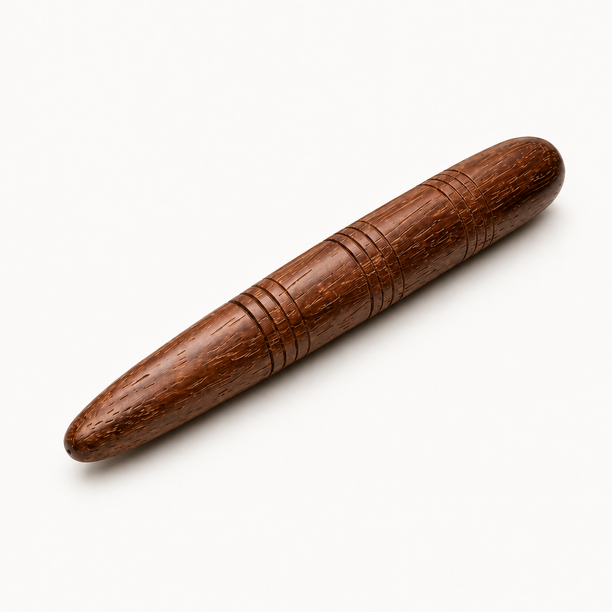 Houten triggerpoint massagetool met afgeronde uiteinden voor gerichte druk en massage van gespannen spieren