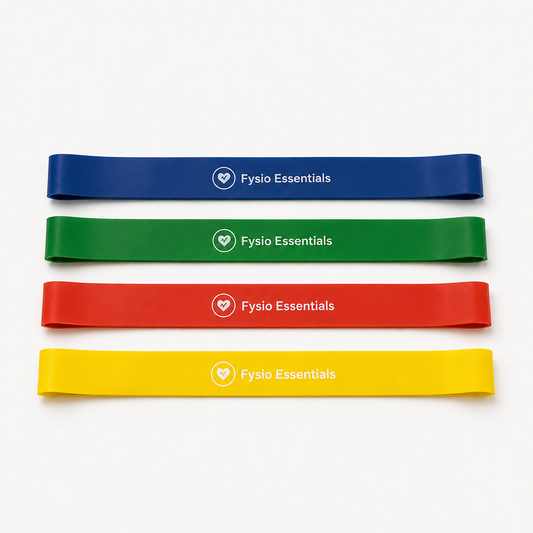 Set van vier Fysio Essentials weerstandsbanden in geel, rood, groen en blauw voor fitness, krachttraining en revalidatie.